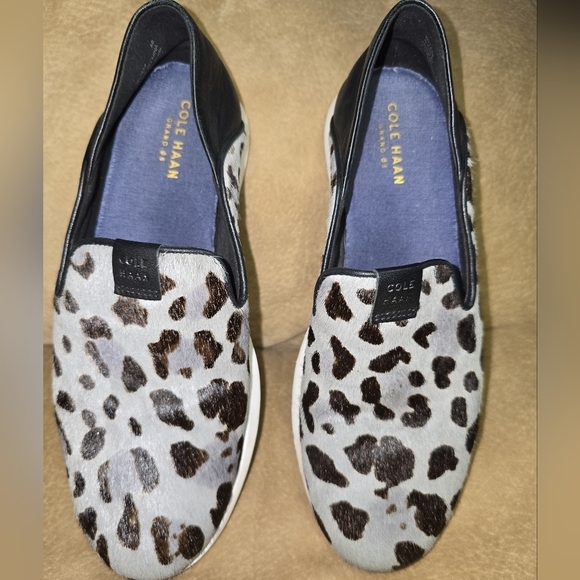 Cole Hann Grand OS Animal Print Calf Hair Slip-on Loafers Size 6B - Picture 2 of 8